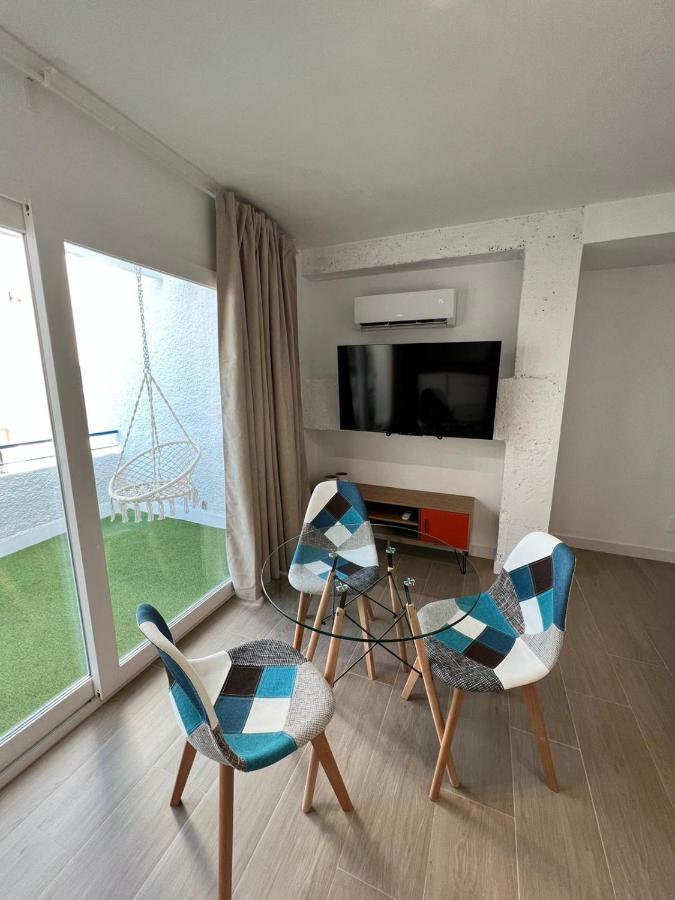 Apartamentos Buganvilla Roquetas De Mar Kültér fotó