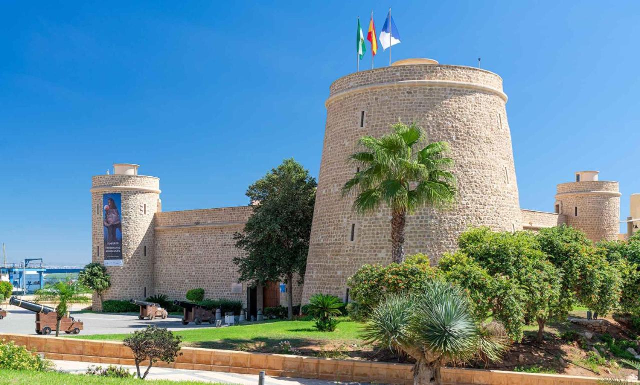 Apartamentos Buganvilla Roquetas De Mar Kültér fotó