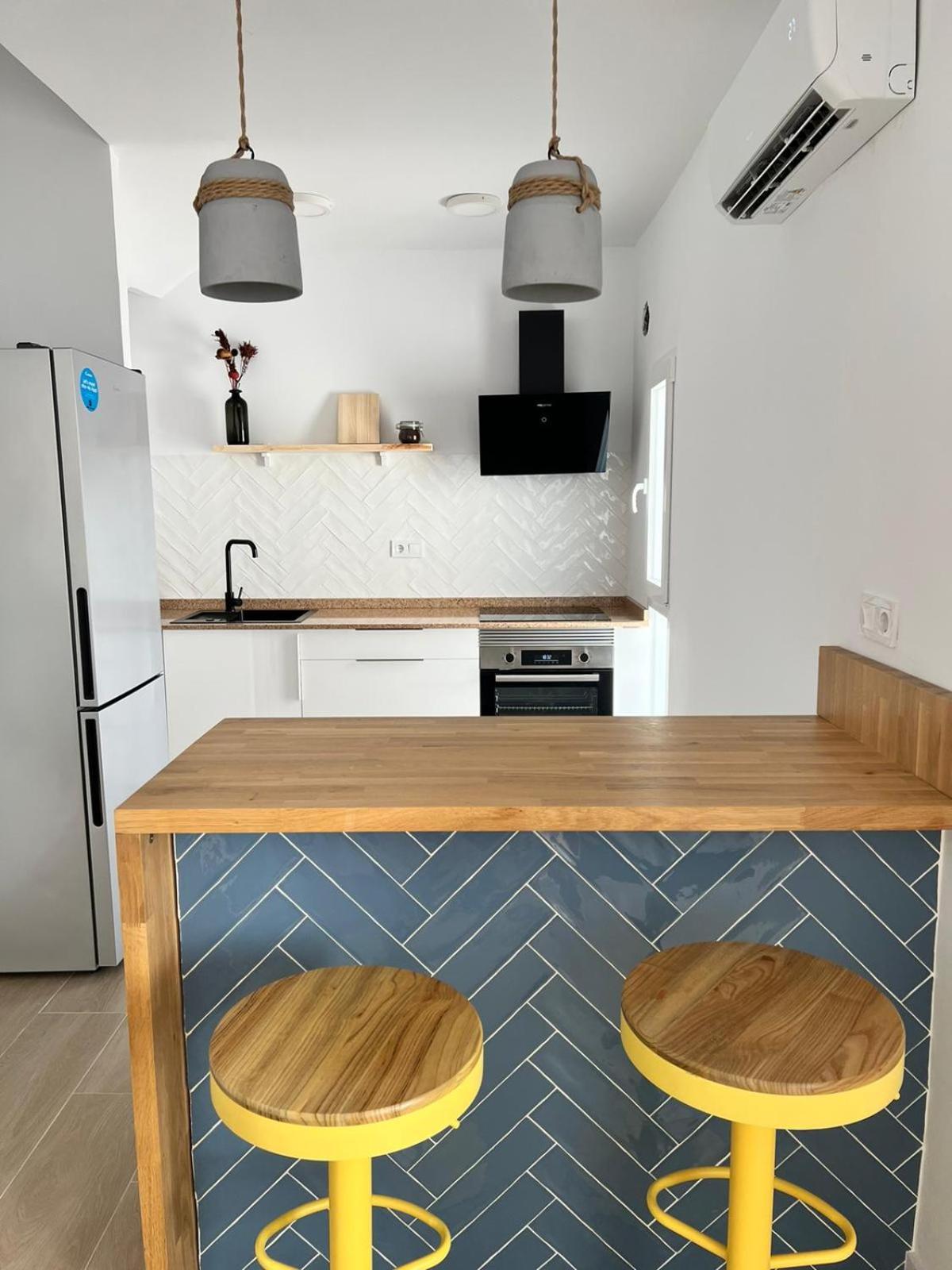 Apartamentos Buganvilla Roquetas De Mar Szoba fotó