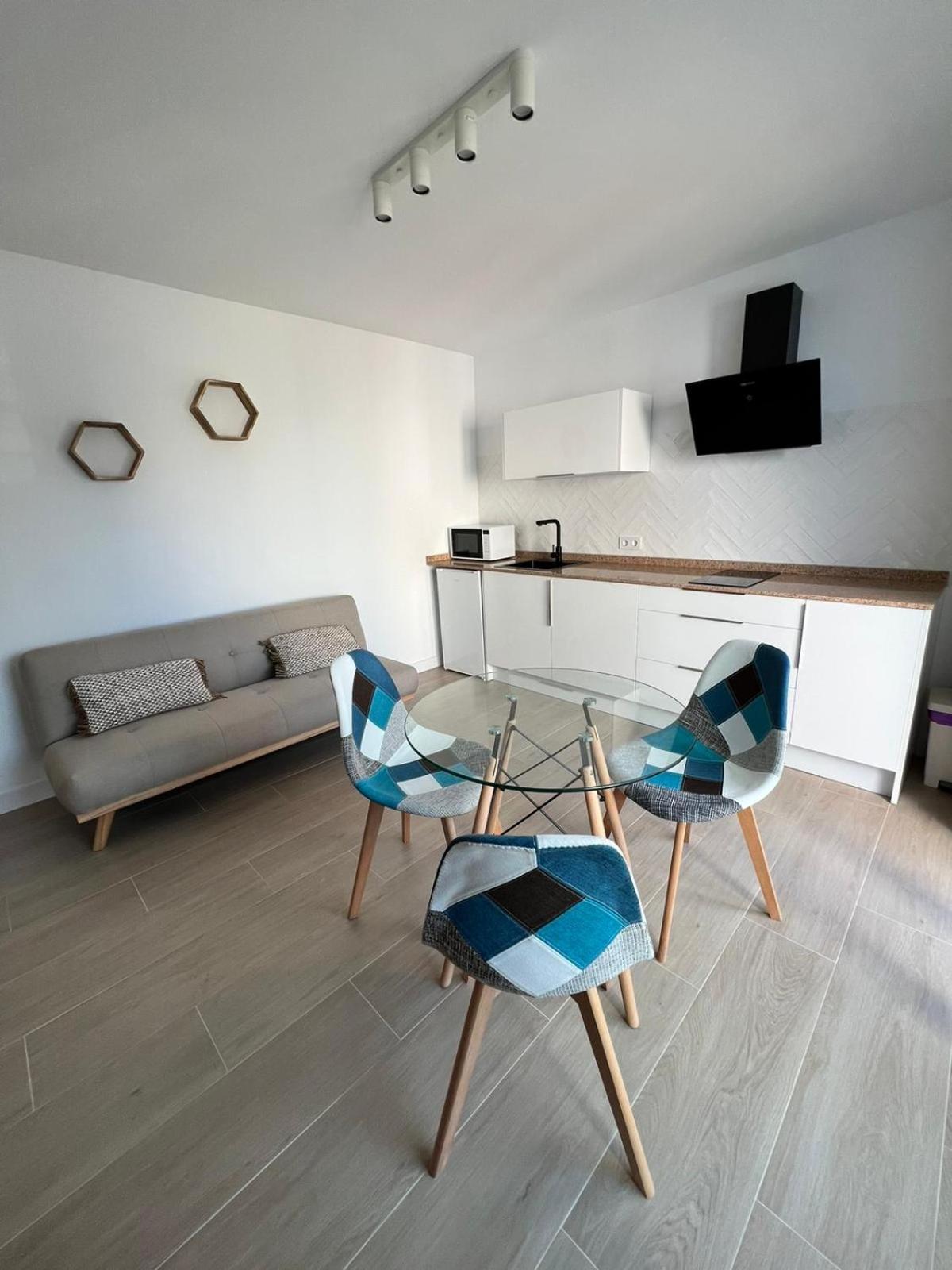 Apartamentos Buganvilla Roquetas De Mar Szoba fotó